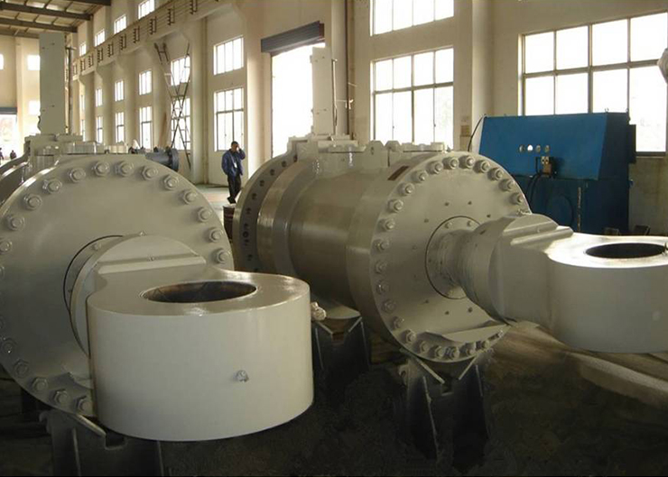溪洛渡電站水輪機(jī)接力器，單機(jī)容量70萬千瓦